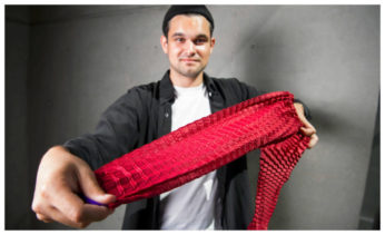 Ryan-Yasin-Petit-Pli-Fast-Fashion